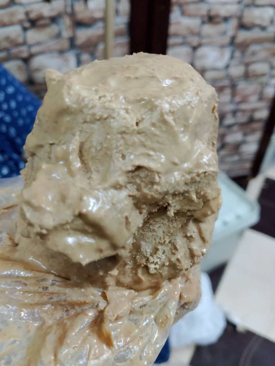 كيلو جبنه قديمه متعتقه نضيفه
