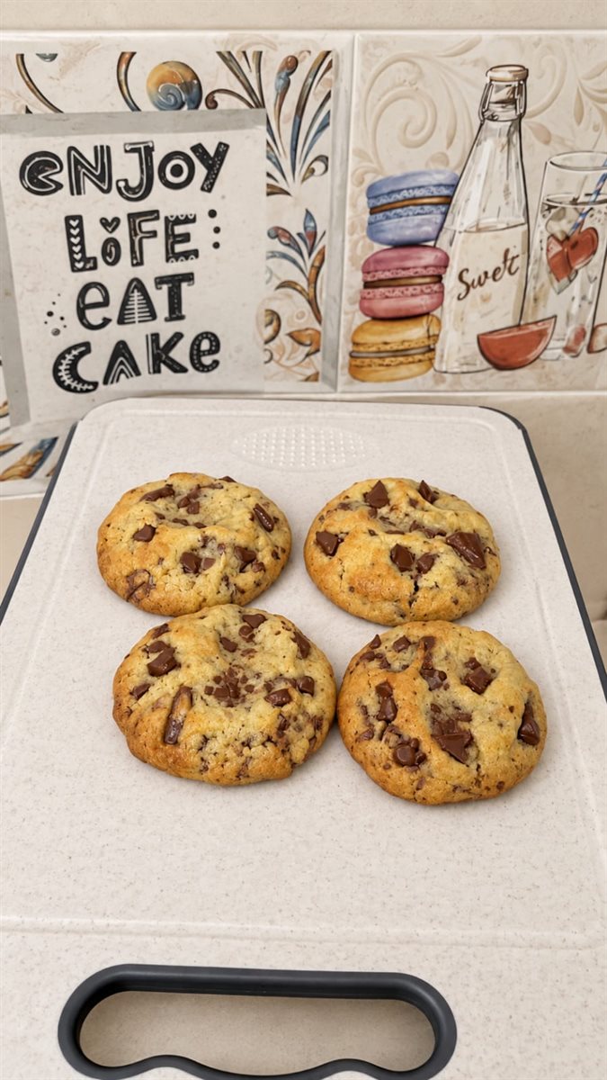Chocolate Chip Cookies