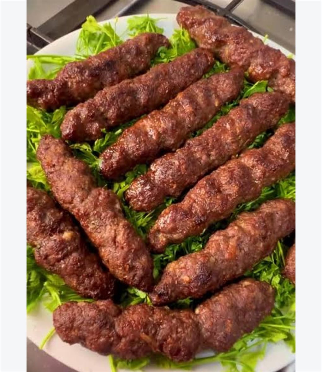 كيلو كفتة مشوية + عيش + طحينة + سلطة